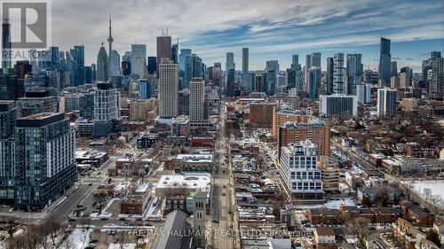 350-352 Queen Street E, Toronto, ON 
