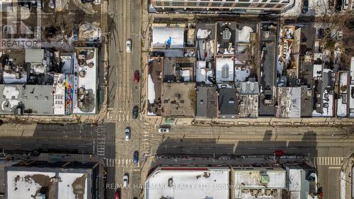 350-352 Queen Street E, Toronto, ON 