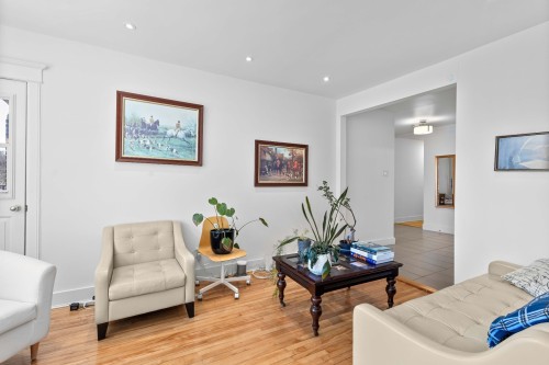 Salon - 7-5031 Rue Sherbrooke O., Montréal (Côte-Des-Neiges/Notre-Dame-De-Grâce), QC - Indoor Photo Showing Living Room