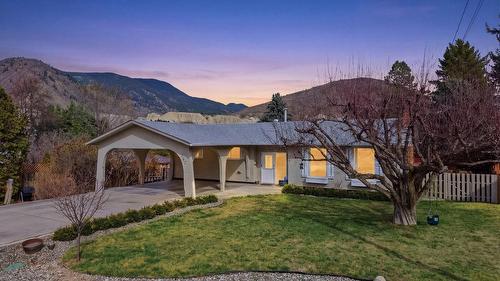 367 MCAULEY Place  Kamloops, BC V2C 5R6
