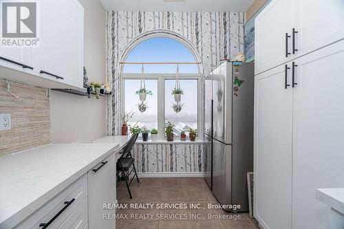 Ph03 - 7 Dayspring Circle, Brampton, ON - Indoor