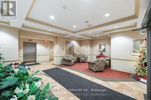 Ph03 - 7 Dayspring Circle, Brampton, ON - Indoor Photo Showing Other Room