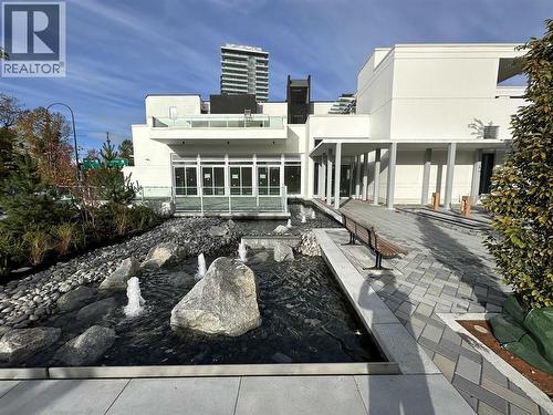 1625 Lions Gate Lane, North Vancouver, BC 