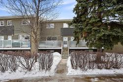 118 200 Greenway Crescent W  Winnipeg, MB R2Y 1Z2