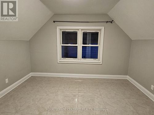 299 West 2Nd Street, Hamilton, ON - Indoor Photo Showing Other Room
