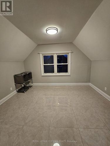 299 West 2Nd Street, Hamilton, ON - Indoor Photo Showing Other Room
