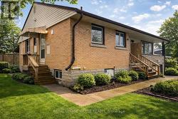 LOWER - 148 SIEBERT AVENUE  Kitchener, ON N2C 2A8