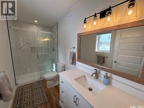 105 Prince Crescent, Fishing Lake, SK - Indoor Photo Showing Bathroom