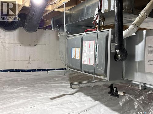 105 Prince Crescent, Fishing Lake, SK - Indoor