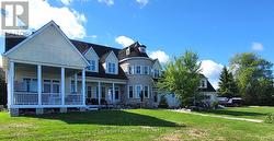 136 LAKE DRIVE E Georgina, ON L4P 3E9