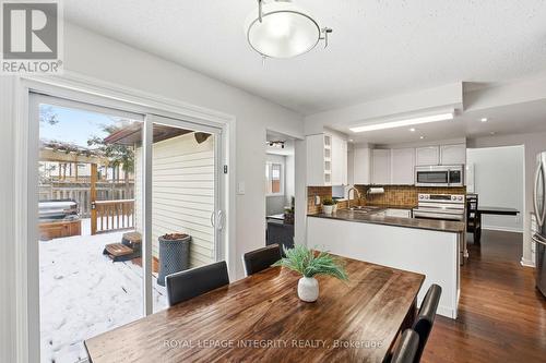 4 Adele Crescent, Ottawa, ON - Indoor