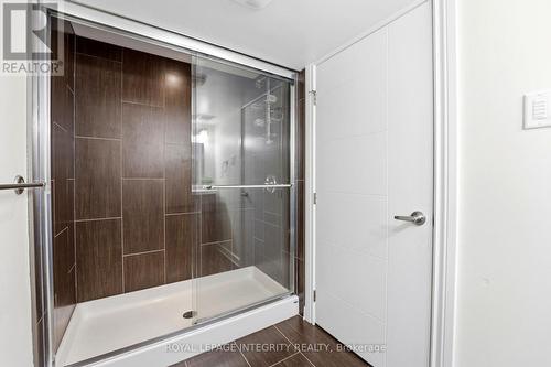4 Adele Crescent, Ottawa, ON - Indoor Photo Showing Bathroom