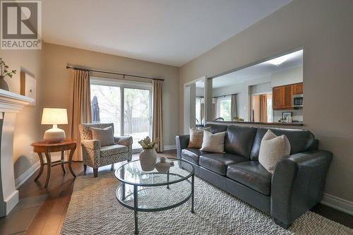1962 Calgary Court, Mississauga, ON - Indoor Photo Showing Living Room With Fireplace