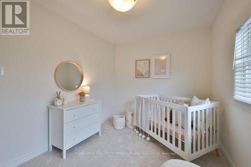1962 Calgary Court, Mississauga, ON - Indoor Photo Showing Bedroom