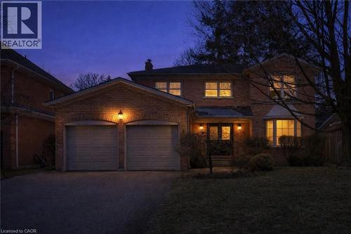 1962 CALGARY Court  Mississauga, ON L5H 4J1