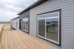 22 Vista Lane Lane  Mitchell, MB R5G 2X5