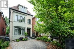 149 RONAN AVENUE Toronto, ON M4N 2Y2