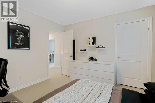 64 Blossomfield Crescent, Cambridge, ON - Indoor Photo Showing Bedroom