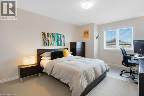 64 Blossomfield Crescent, Cambridge, ON - Indoor Photo Showing Bedroom