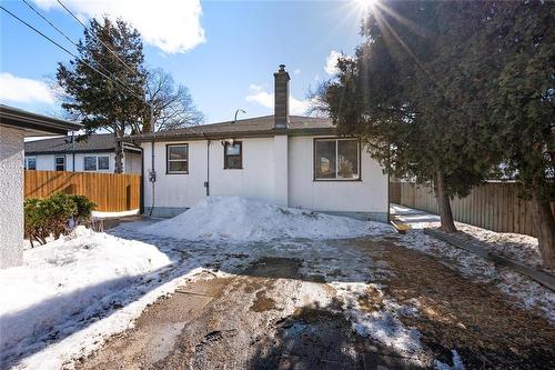 1083 Inkster Boulevard, Winnipeg, MB - Outdoor