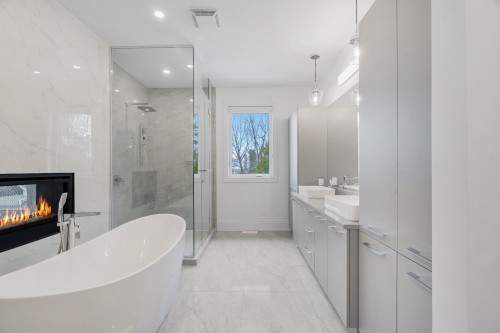 Salle de bains attenante à la CCP - 281 Westcroft Road, Beaconsfield, QC - Indoor Photo Showing Bathroom