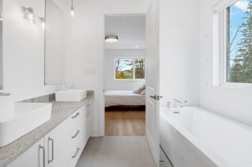 Salle de bains - 281 Westcroft Road, Beaconsfield, QC - Indoor Photo Showing Bathroom