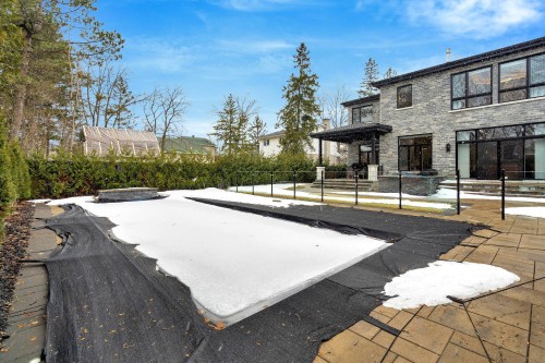Cour - 281 Westcroft Road, Beaconsfield, QC - Outdoor