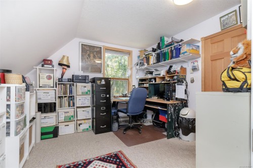 10741 Chemainus Rd, Ladysmith, BC 