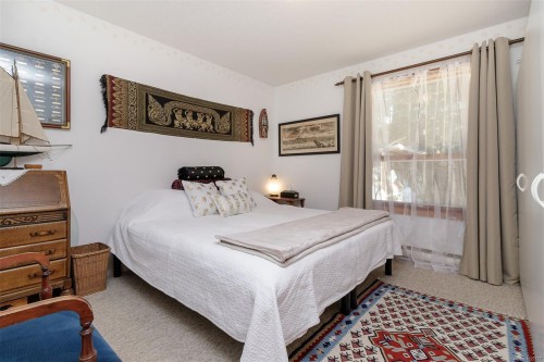 10741 Chemainus Rd, Ladysmith, BC 