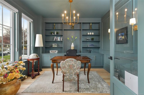 25 Howe St, Victoria, BC 