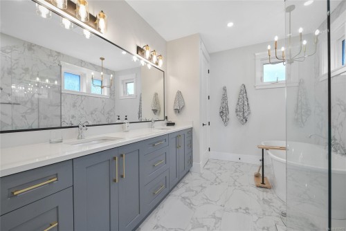 25 Howe St, Victoria, BC 