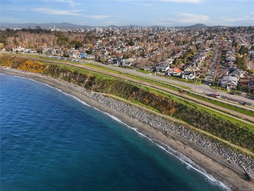 25 Howe St, Victoria, BC 