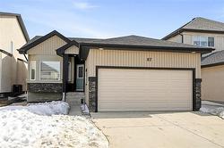 87 Bill Larkin LANE  Winnipeg, MB R2C 5N9