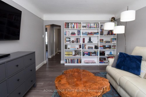 302 East 27Th Street, Hamilton, ON - Indoor