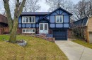 114 Juanita Drive, Hamilton, ON  - Outdoor With Facade 