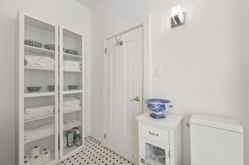 3804 Main Street, Lincoln, ON - Indoor