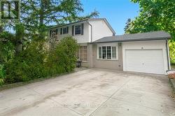 18 JASPER DRIVE  Hamilton, ON L8G 2S7