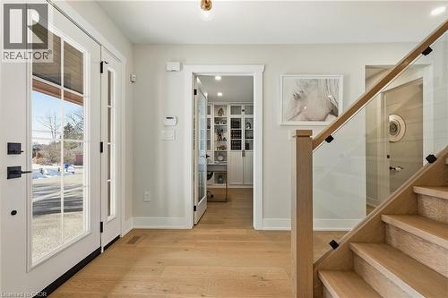 204 Falling Brook Drive, Ancaster, ON - Indoor Photo Showing Other Room