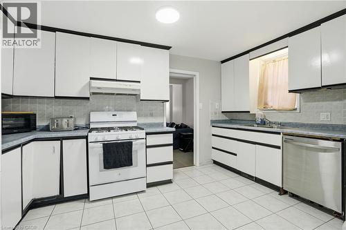 4 Hilda Street, St. Catharines, ON - Indoor Photo Showing Kitchen With Double Sink