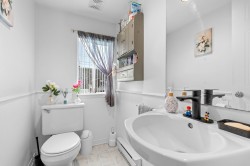Powder room - 
