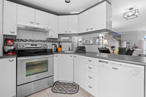 Cuisine - 851 Rue Primeau, Saint-Eustache, QC - Indoor Photo Showing Kitchen