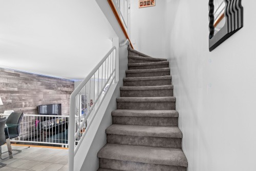 Escalier - 851 Rue Primeau, Saint-Eustache, QC - Indoor Photo Showing Other Room