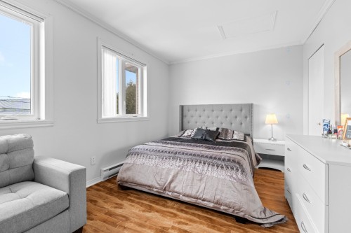 Chambre à coucher principale - 851 Rue Primeau, Saint-Eustache, QC - Indoor Photo Showing Bedroom