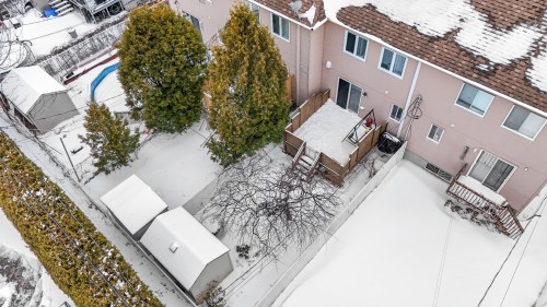 Jardin - 851 Rue Primeau, Saint-Eustache, QC - Outdoor