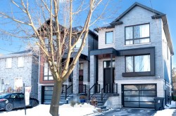 119B Hillside Avenue Toronto, ON M8V 1T3