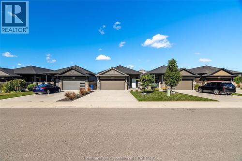 21 Cabot TRAIL  Chatham, ON N7L 0A4