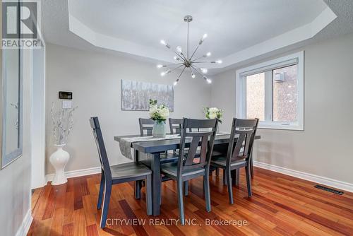 3339 Cactus Gate, Mississauga, ON - Indoor Photo Showing Dining Room