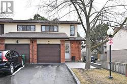 8 COLLINS CRESCENT Brampton, ON L6V 3M9