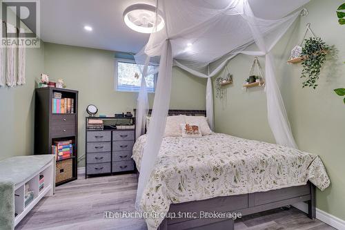 609 Simon Street, Shelburne, ON - Indoor Photo Showing Bedroom