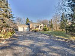 71 61ST STREET S Wasaga Beach, ON L9Z 2Z3